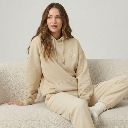 "THE WORLD NEEDS YOUR SMILE" 連帽衛衣