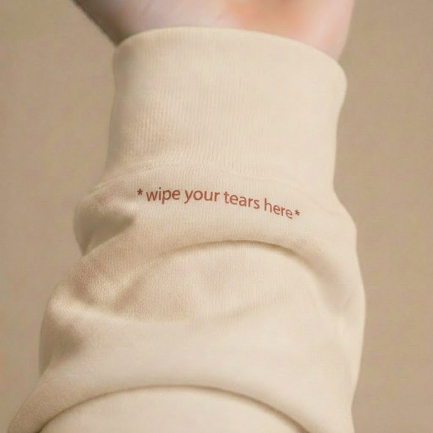 "WIPE YOUR TEARS" 連帽衛衣
